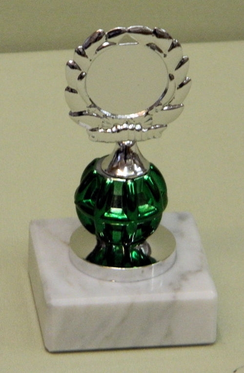 Sportpreis grüne Kugel