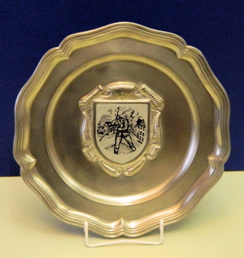 Zinnteller Feuerwehr