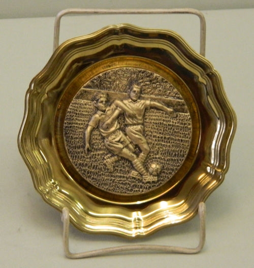 Teller Goldfarbig